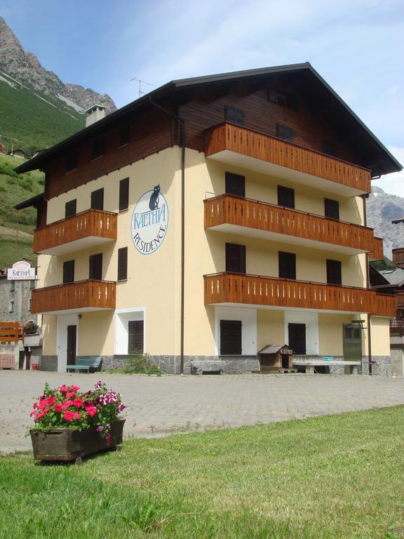 Residence Raethia Tra Bormio E Livigno Pradelle Exterior foto