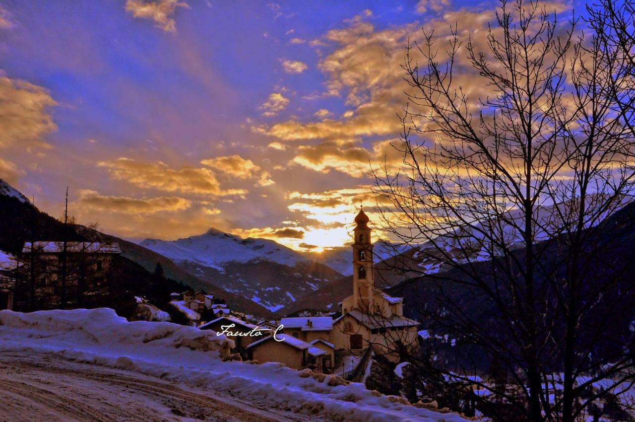 Residence Raethia Tra Bormio E Livigno Pradelle Exterior foto