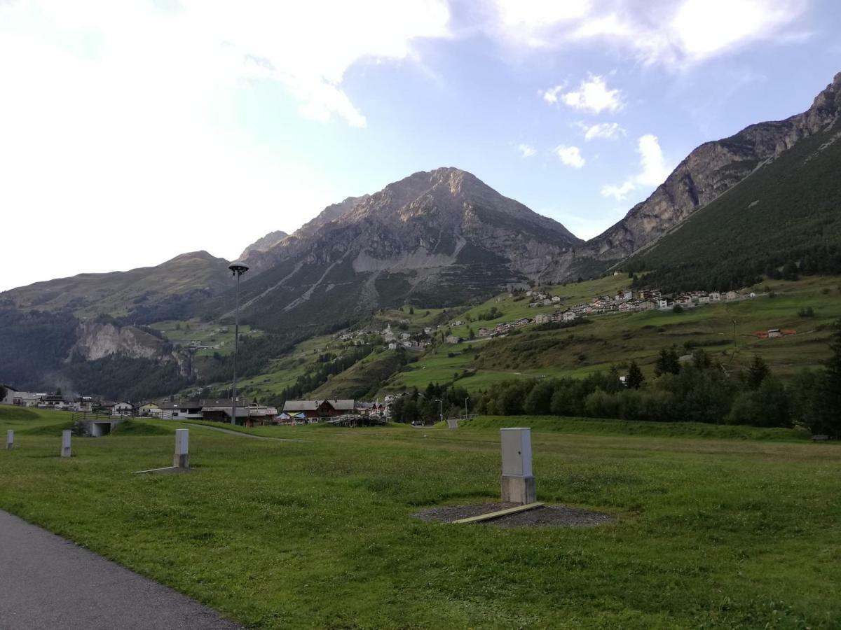 Residence Raethia Tra Bormio E Livigno Pradelle Exterior foto